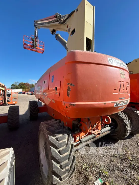 2018 JLG 860SJ Boom Lift