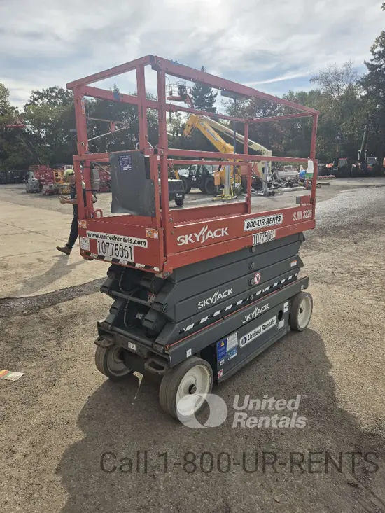 2018 Skyjack SJIII3226 Scissor Lift