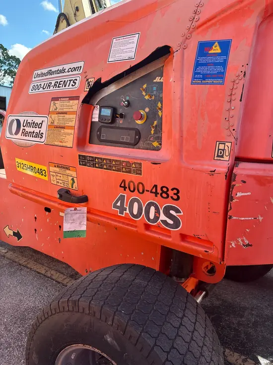 2017 JLG 400S Boom Lift