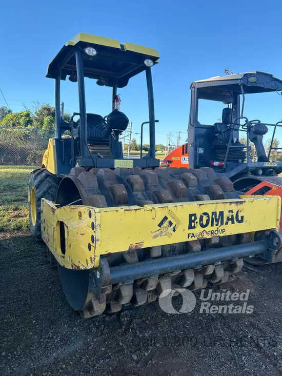 2021 BOMAG BW177PDH-5 Single Drum Roller