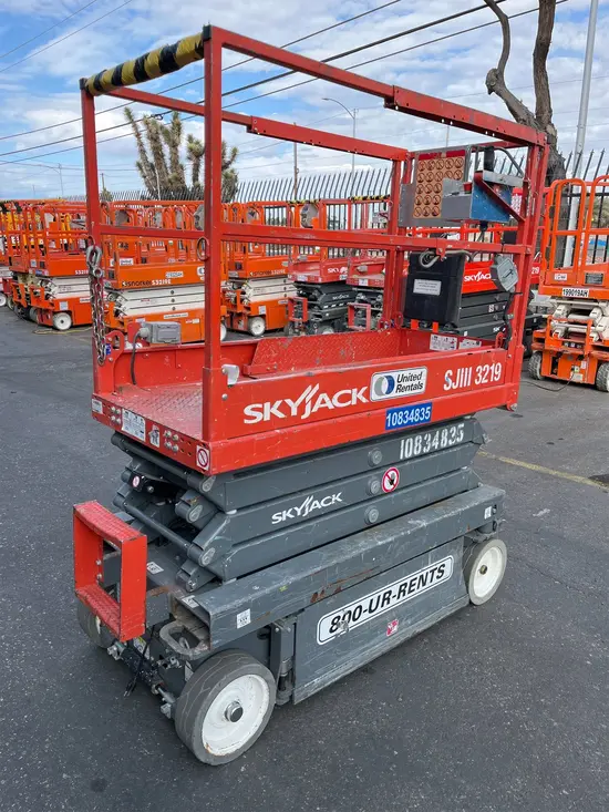 2018 Skyjack SJIII3219 Scissor Lift