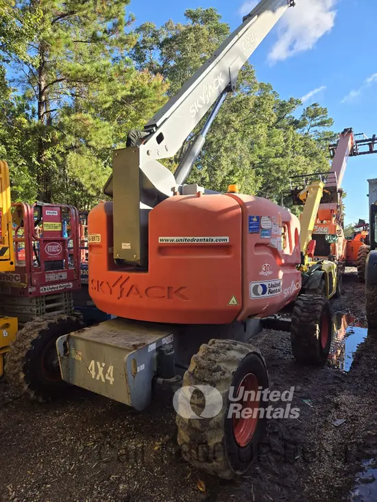 2015 Skyjack SJ63AJ Articulating Boom Lift