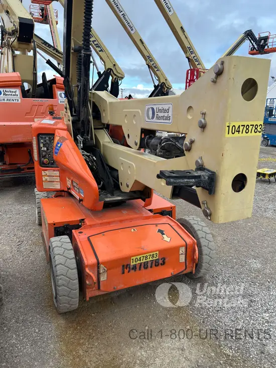 2016 JLG E400AJPN Articulating Boom Lift