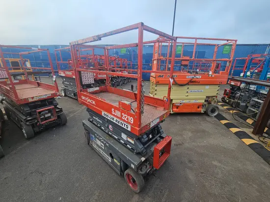 2017 Skyjack SJIII3219 Scissor Lift