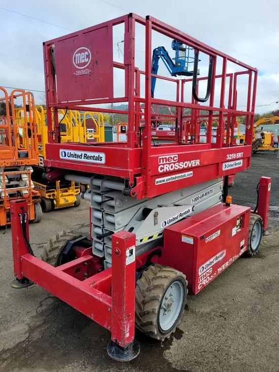 2018 MEC 3259ERT Scissor Lift