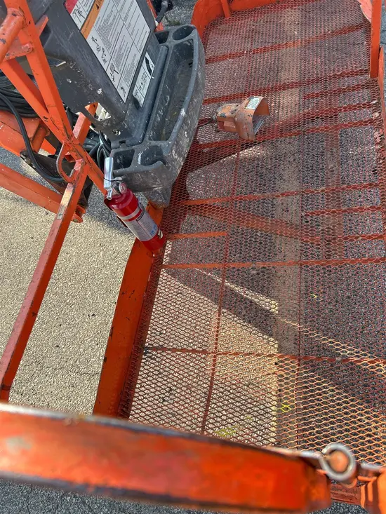 2017 JLG 450AJ Articulating Boom Lift