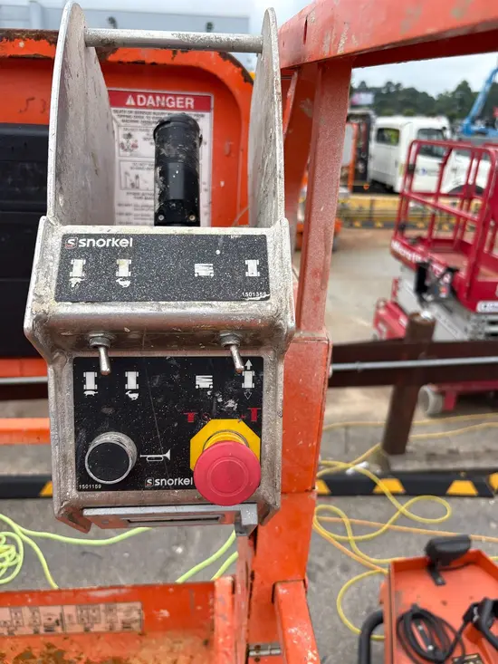 2019 Snorkel S3226E Scissor Lift