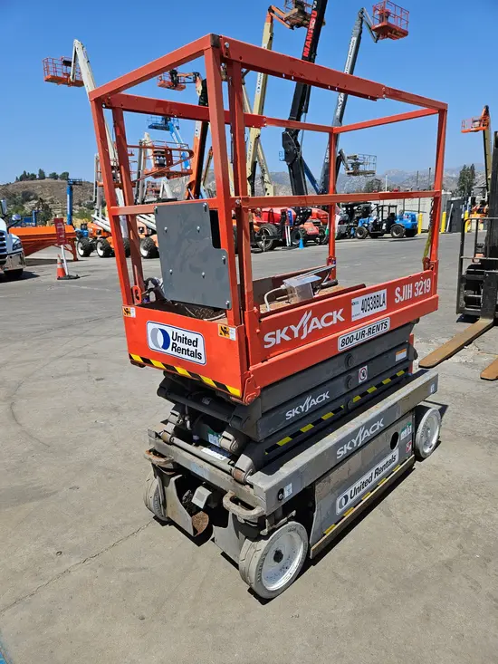 2017 Skyjack SJIII3219 Scissor Lift