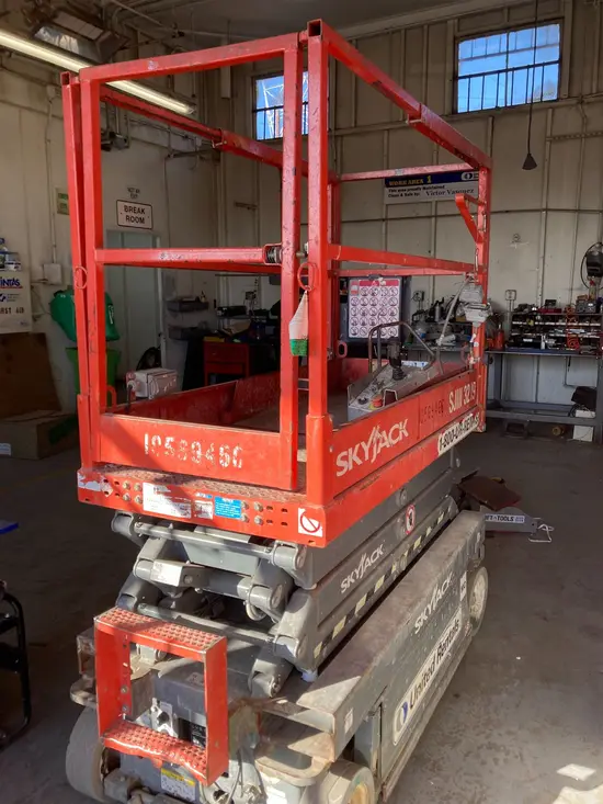 2017 Skyjack SJIII3219 Scissor Lift