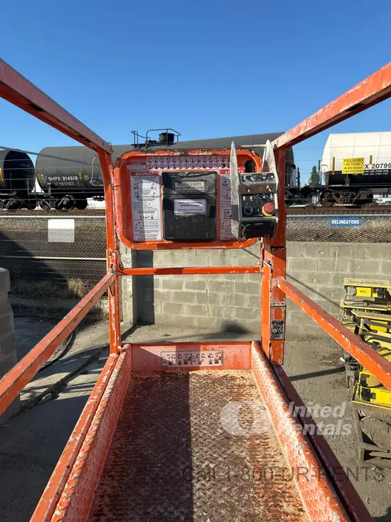 2020 Snorkel S3226E Scissor Lift