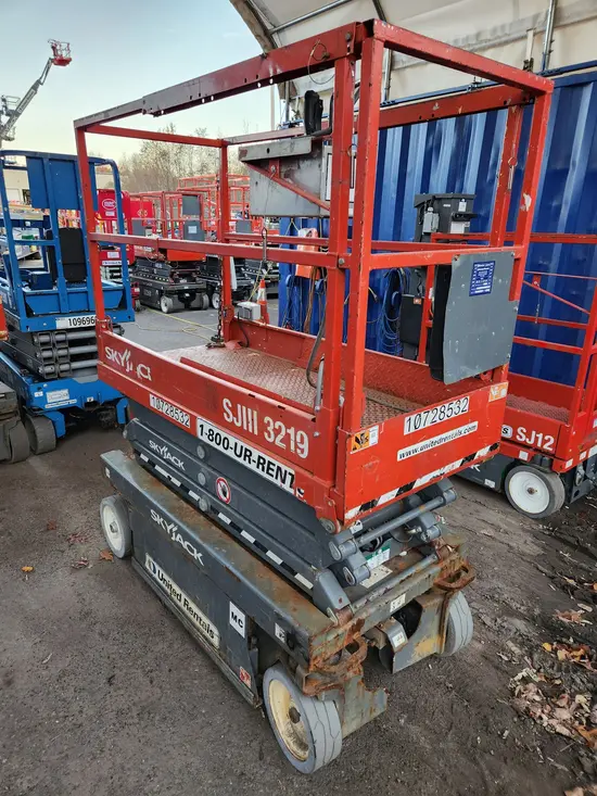 2018 Skyjack SJIII3219 Scissor Lift