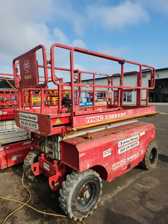 2019 MEC 3369ERT Scissor Lift