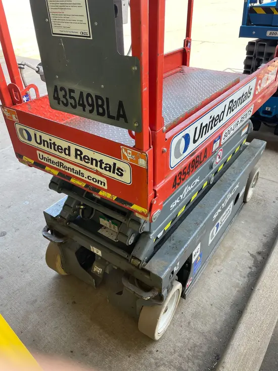 2017 Skyjack SJIII3219 Scissor Lift