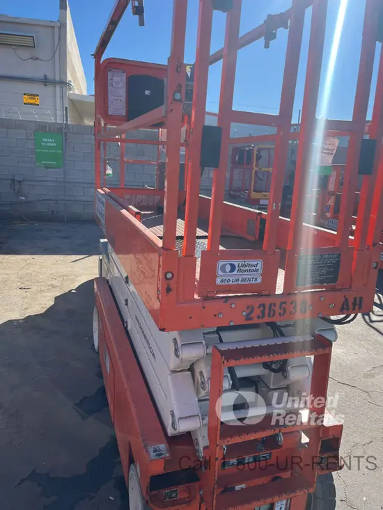2019 Snorkel S3226E Scissor Lift