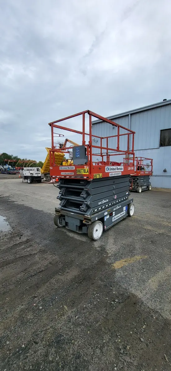 2018 Skyjack SJIII4740 Scissor Lift