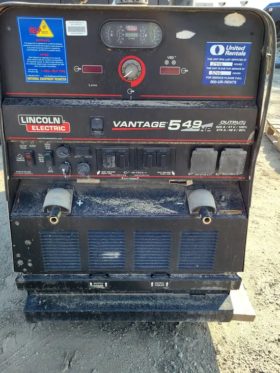 2019 Lincoln Electric VANTAGE 549 Welder