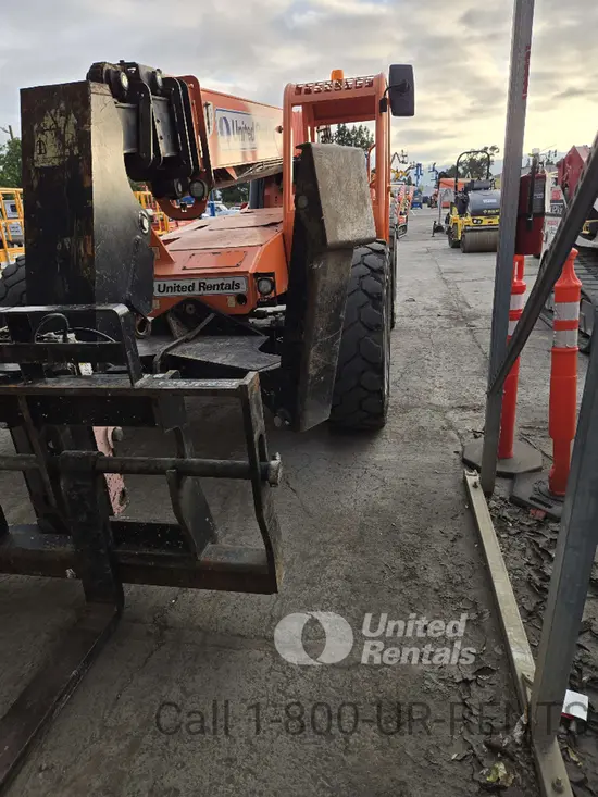 2018 SKYTRAK 10054 Forklift