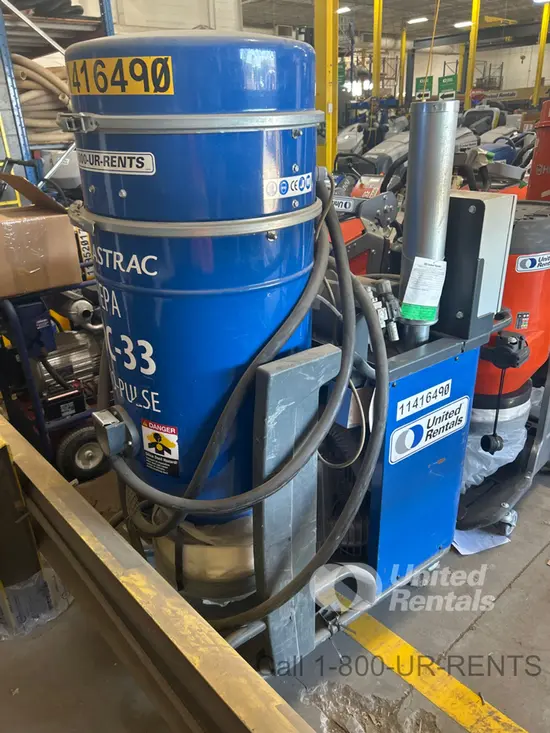 2022 Husqvarna BDC-33-230V Vacuum