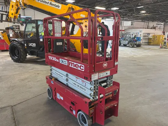 2018 MEC 1930SE Scissor Lift