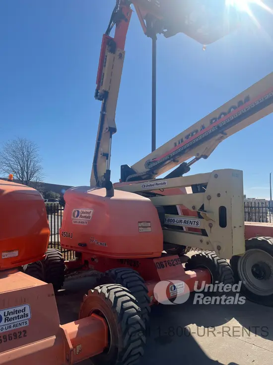 2017 JLG 450AJ Articulating Boom Lift
