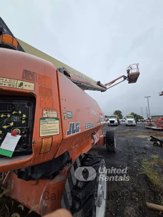 2013 JLG 1350SJP Boom Lift