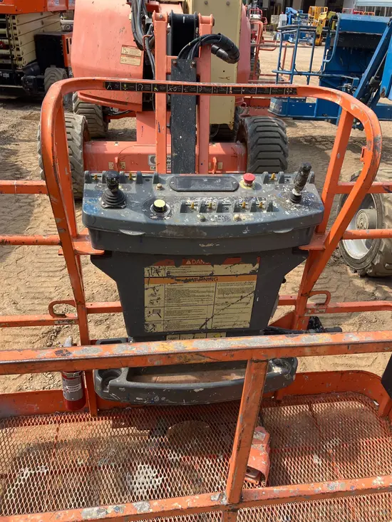 2017 JLG 450AJ Articulating Boom Lift