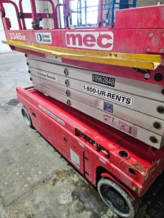 2019 MEC 3346SE Scissor Lift
