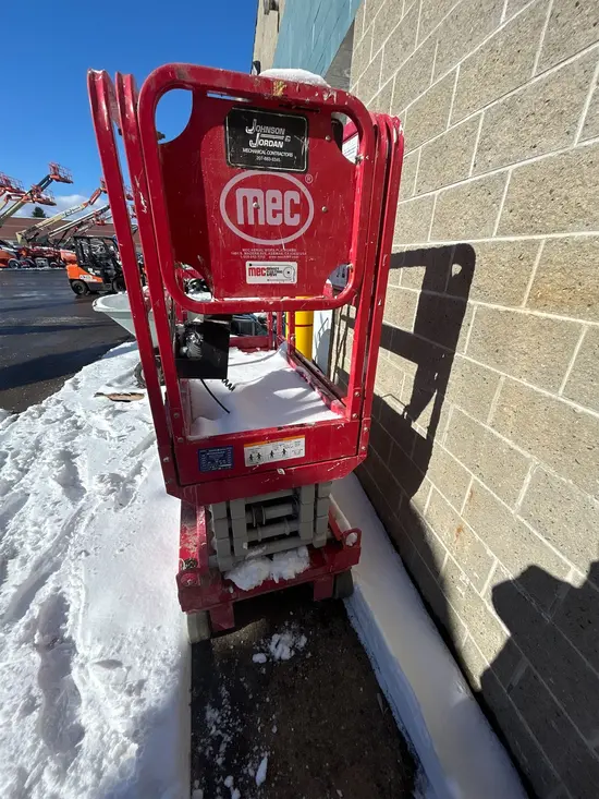 2021 MEC 1330SE Scissor Lift