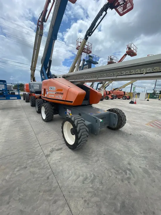 2019 Snorkel 660SJ Boom Lift