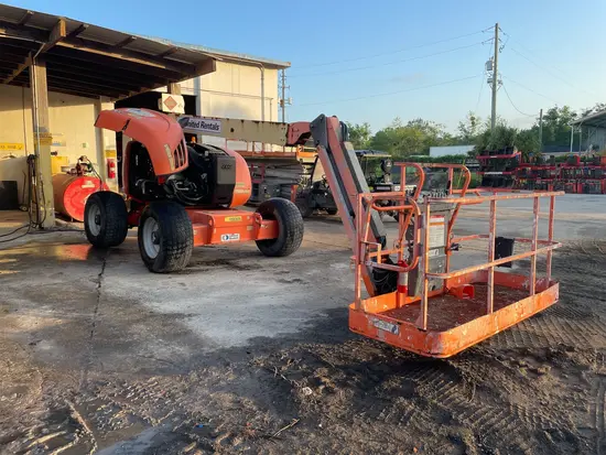 2017 JLG 600AJ Articulating Boom Lift