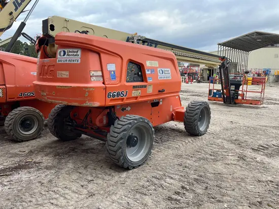 2019 JLG 660SJ Boom Lift