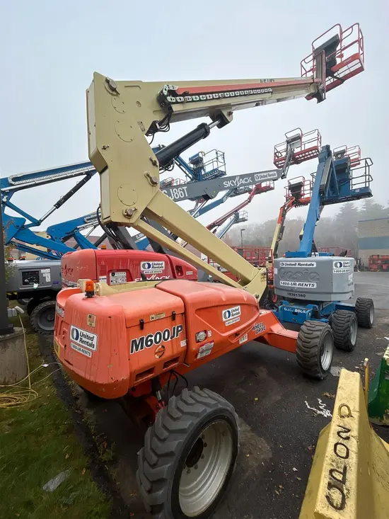 2012 JLG M600JP Boom Lift