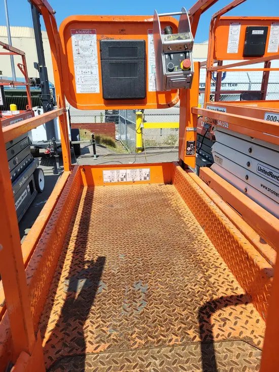 2019 Snorkel S3219E Scissor Lift