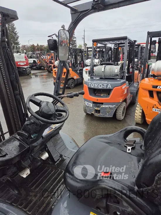 2020 Toyota 8FGU25 Warehouse Forklift