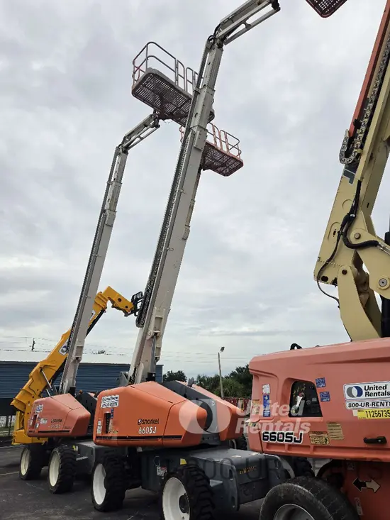 2021 Snorkel 660SJ Boom Lift