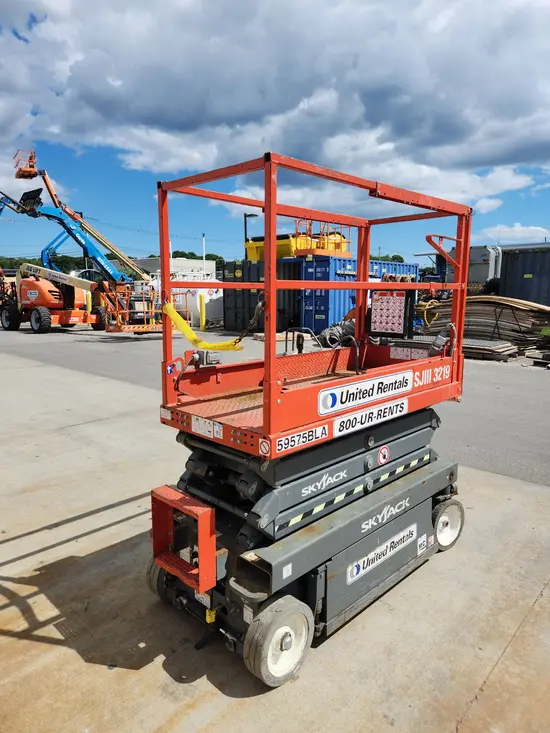 2018 Skyjack SJIII3219 Scissor Lift