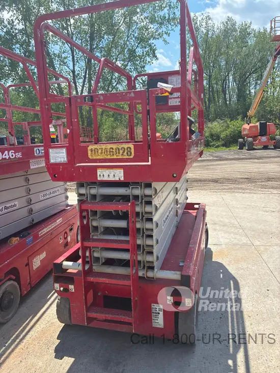 2018 MEC 4046SE Scissor Lift