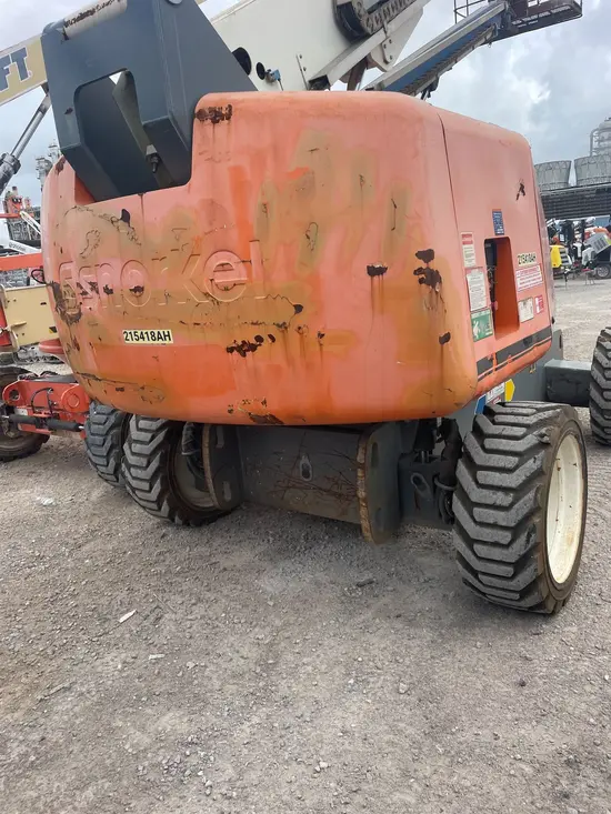 2018 Snorkel 660SJ Boom Lift