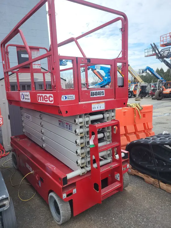 2018 MEC 4046SE Scissor Lift