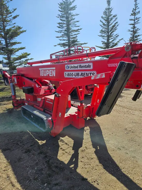 2017 TEUPEN TL92SJ Boom Lift