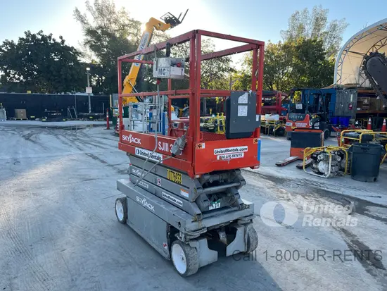 2018 Skyjack SJIII3219 Scissor Lift