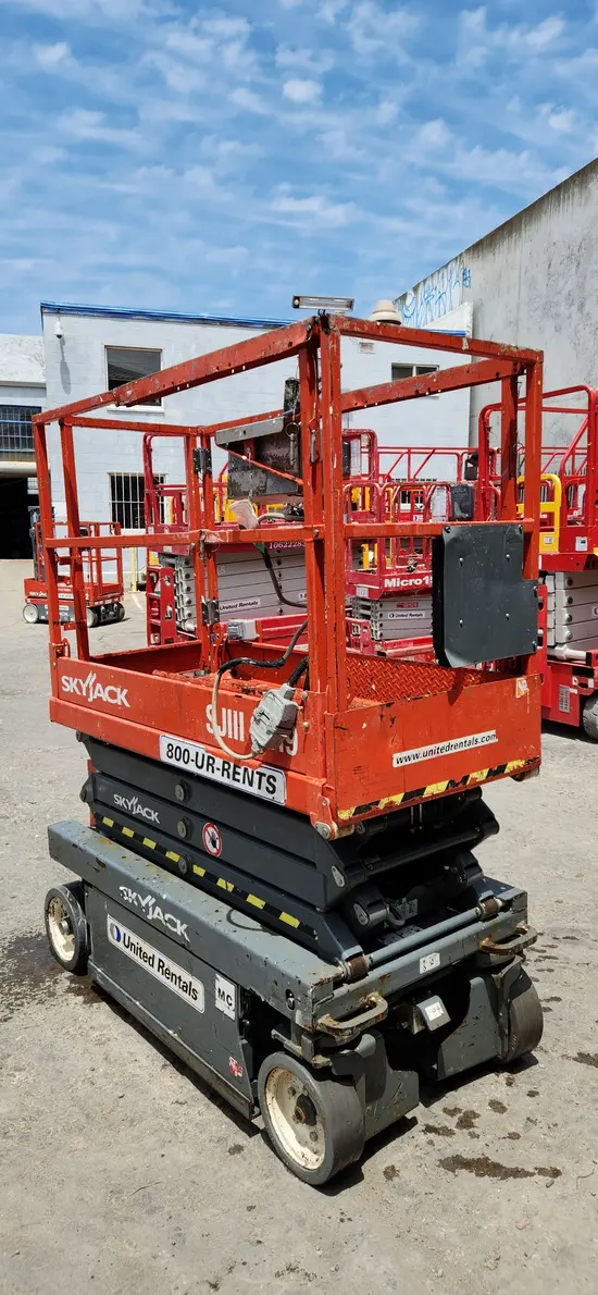 2017 Skyjack SJIII3219 Scissor Lift