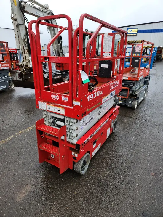 2020 MEC 1930SE Scissor Lift