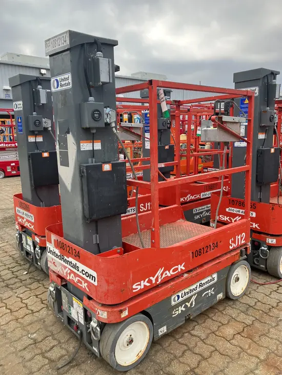 2018 Skyjack SJ12 Self-Propelled One-Person Lift