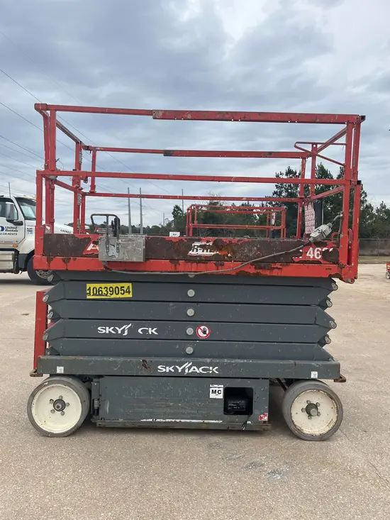 2017 Skyjack SJIII4632 Scissor Lift