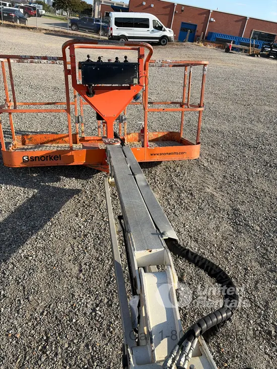 2019 Snorkel 660SJ Boom Lift