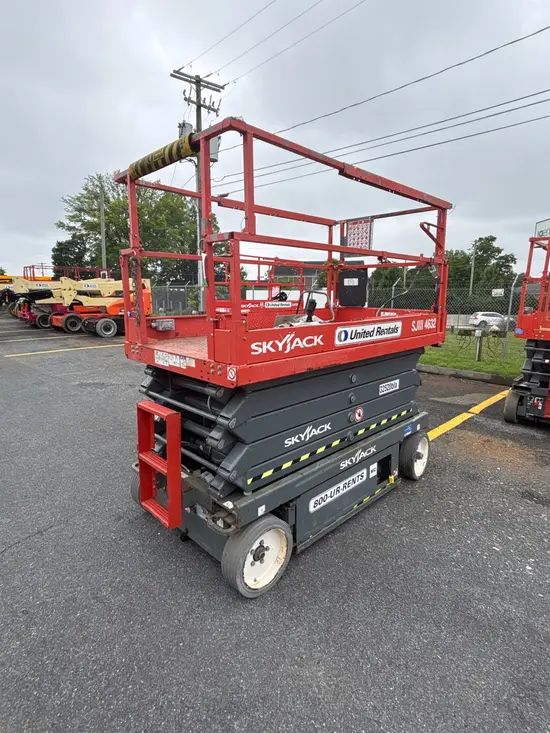 2016 Skyjack SJIII4632 Scissor Lift