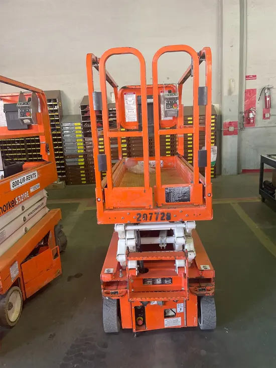 2018 Snorkel S3219E Scissor Lift