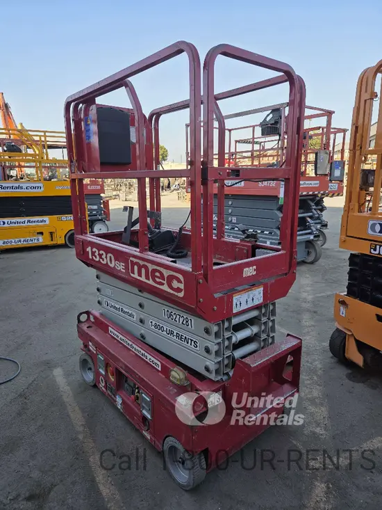 2017 MEC 1330SE Scissor Lift