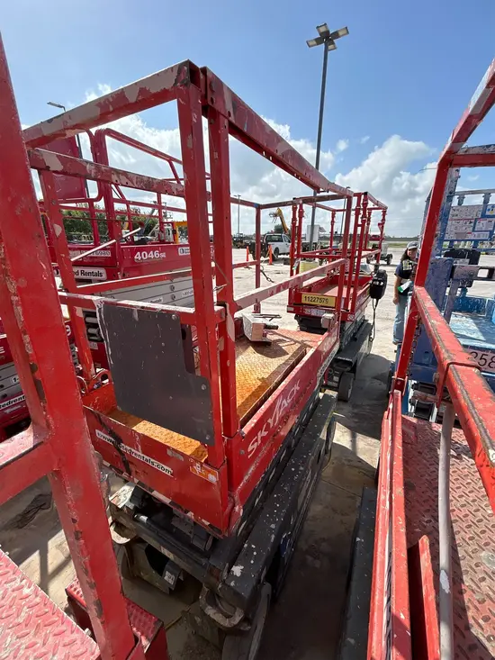 2017 Skyjack SJIII3219 Scissor Lift